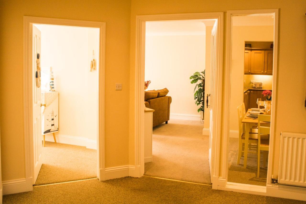 Stunning 3 Double Bedroom Apartment - *Town Centre / Near Beach* Berwick Upon Tweed Kültér fotó